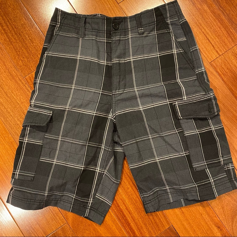 Men’s shorts 32